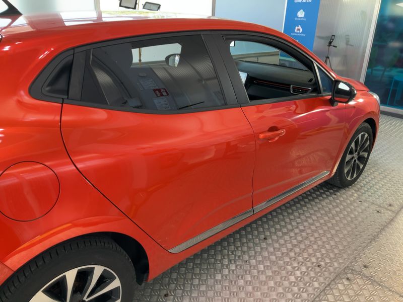 Renault Clio 1.0 TCe Zen 2020 – снимка 10