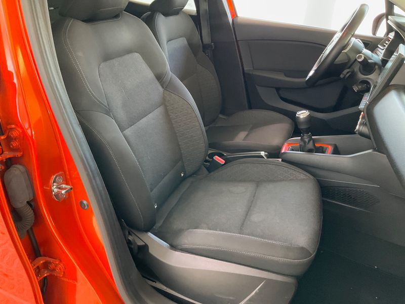Renault Clio 1.0 TCe Zen 2020 – снимка 23