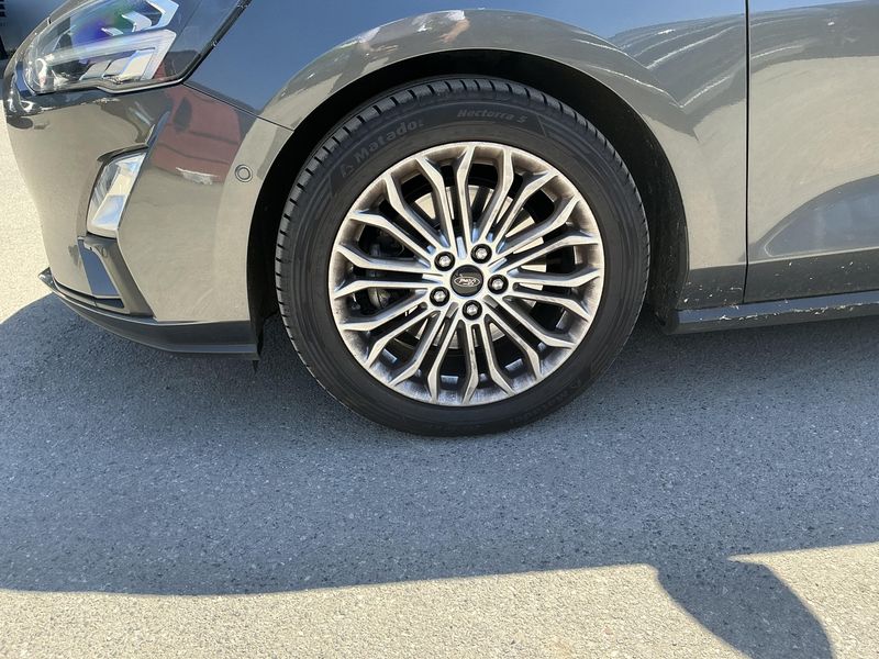 Ford Focus 2.0 TDCi EcoBlue Titanium 2019 – снимка 3