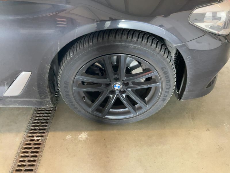 BMW 5er 520i 2019 – снимка 11