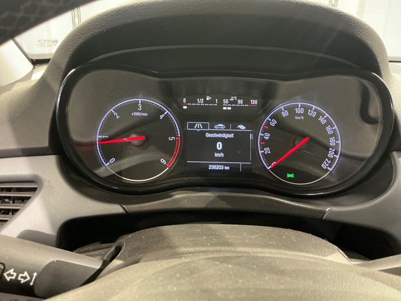 Opel Corsa 1.3 CDTI Edition ecoFlex 2017 – снимка 4