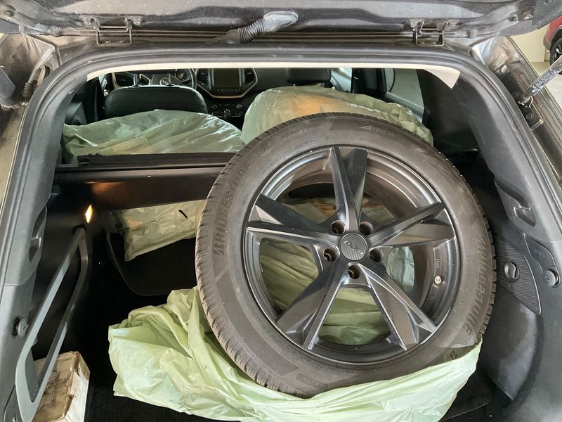 Jeep Cherokee 2.2 M-Jet Limited 4WD 2016 – снимка 15
