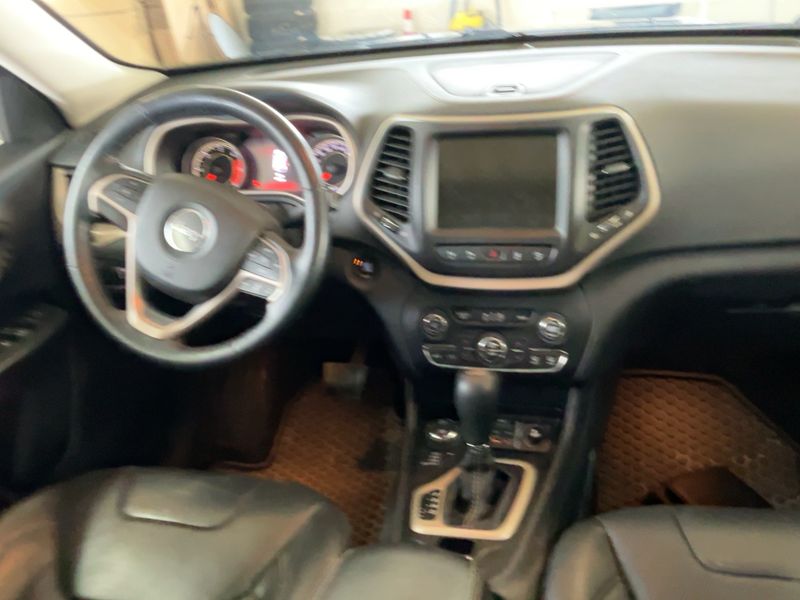 Jeep Cherokee 2.2 M-Jet Limited 4WD 2016 – снимка 18