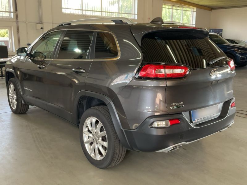 Jeep Cherokee 2.2 M-Jet Limited 4WD 2016 – снимка 6