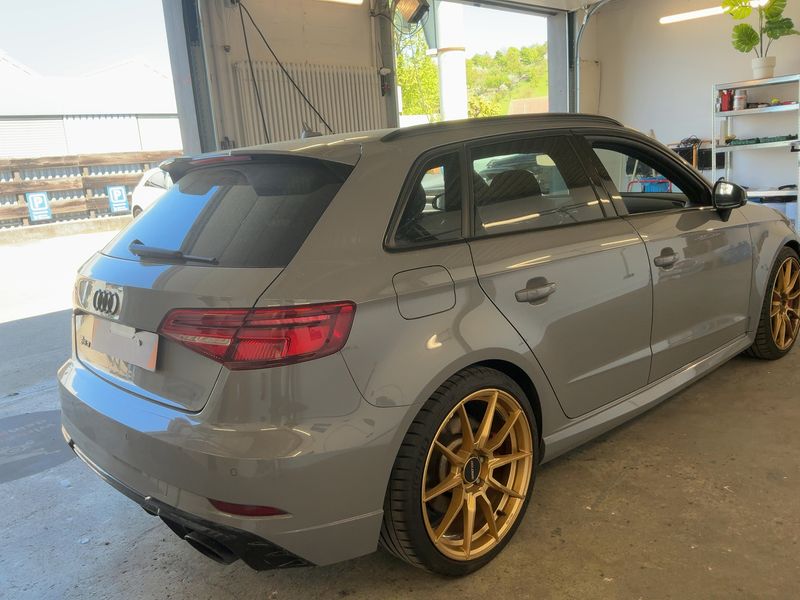 Audi RS 3 Sportback 2.5 TFSI quattro 2018 – снимка 8