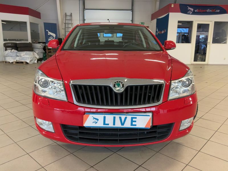 Skoda Octavia 1.4 TSI Elegance 2012 – снимка 14