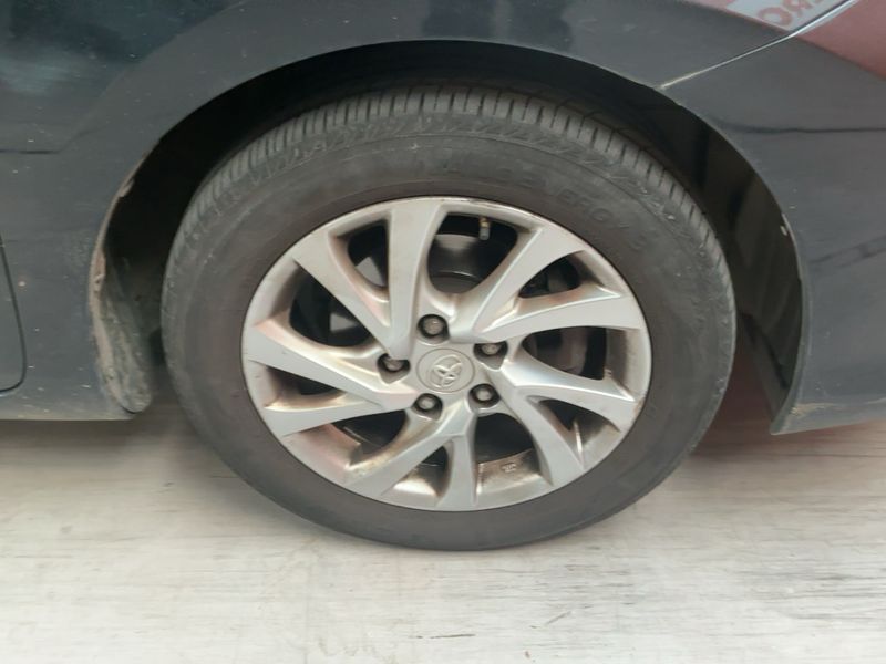 Toyota Auris 1.2 Turbo Design Edition 2016 – снимка 11