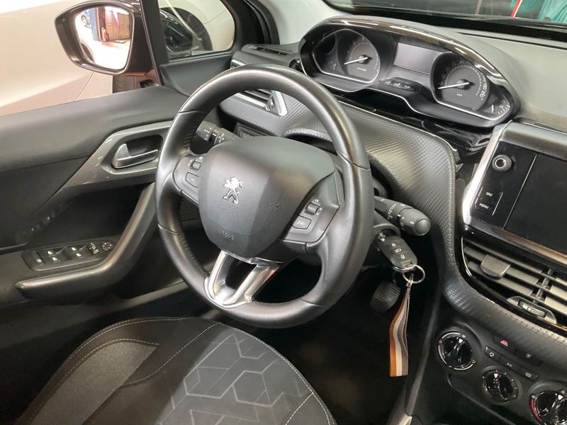 Peugeot 2008 1.2 VTi Active 2018 – снимка 23