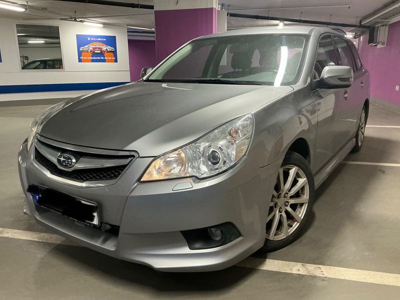 Subaru Legacy 2.5 Comfort 2011 – снимка 1