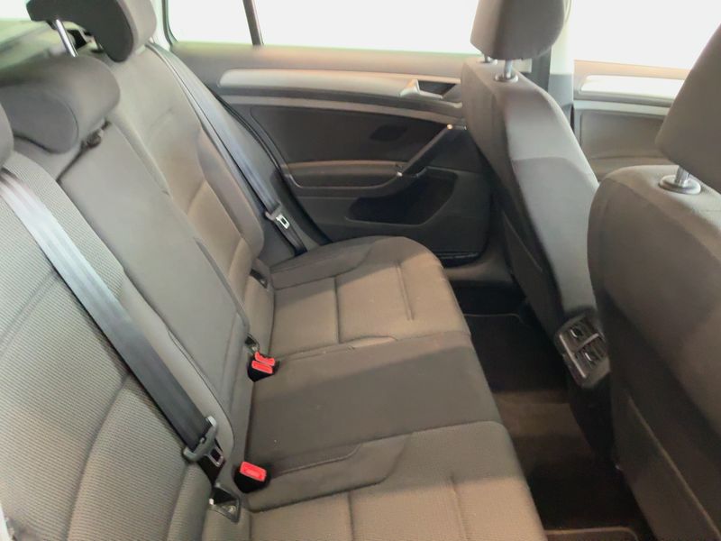 Volkswagen Golf VII 1.4 TSI Comfortline BlueMotion Tech 2014 – снимка 19