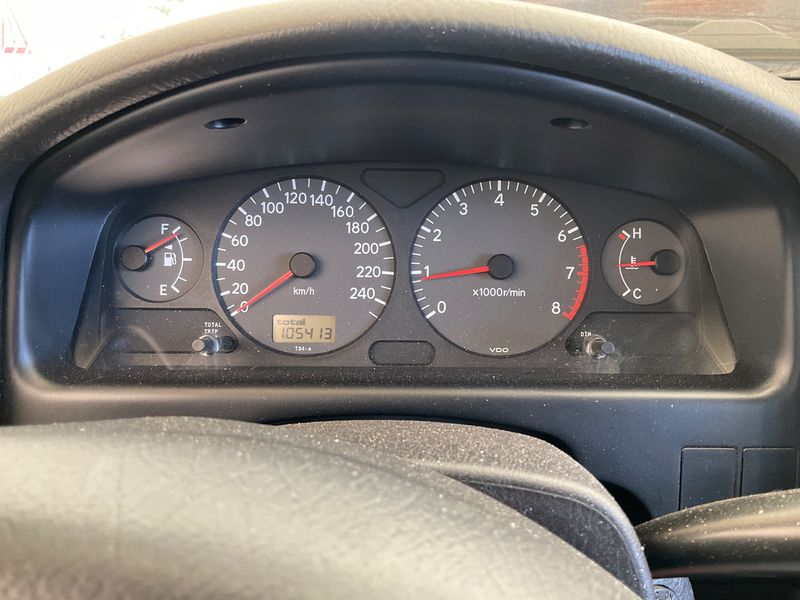 Toyota Avensis 1.8 2003 – снимка 4