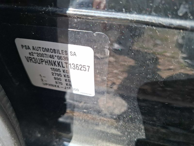 Peugeot 208 1.2 PureTech Active 2020 – снимка 19