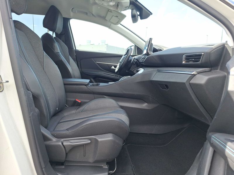 Peugeot 3008 1.5 Blue-HDi Allure Pack 2022 – снимка 10