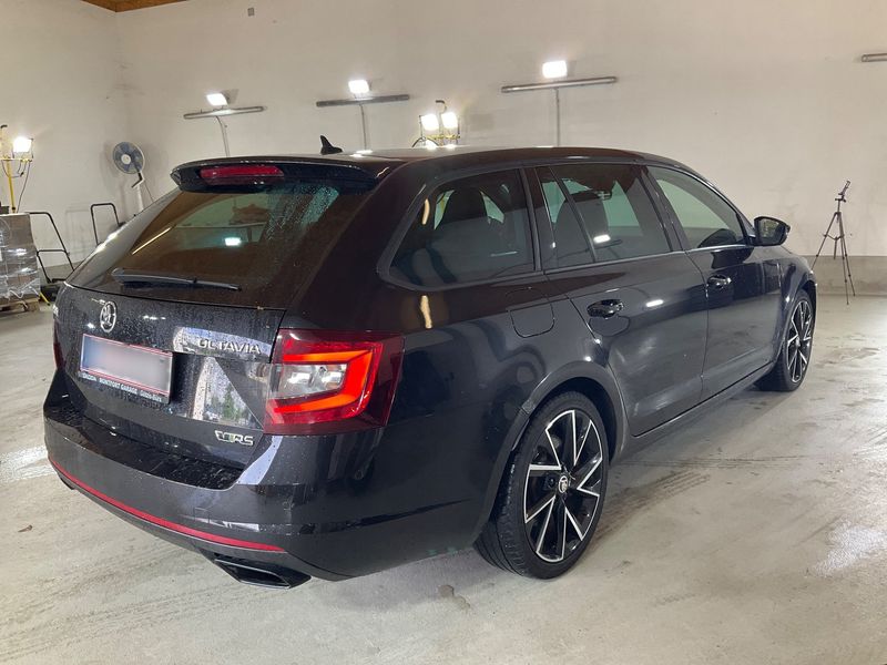 Skoda Octavia 2.0 TSI RS 245 2019 – снимка 8