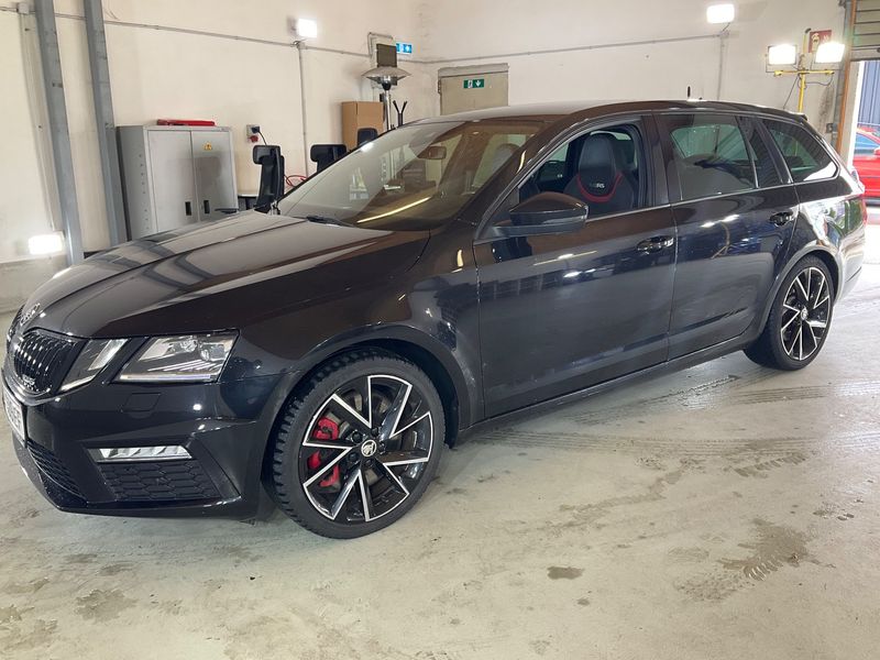 Skoda Octavia 2.0 TSI RS 245 2019 – снимка 1