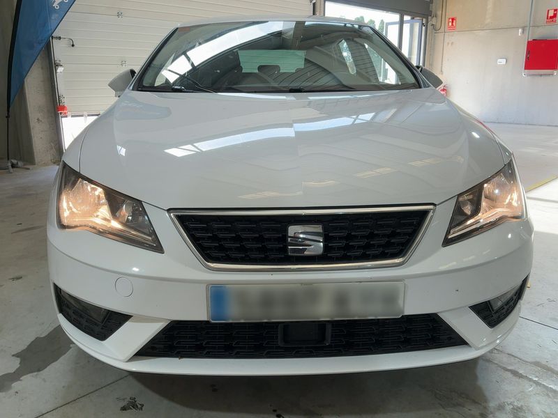 Seat Leon 1.6 TDI Style Visio Edition 2019 – снимка 14