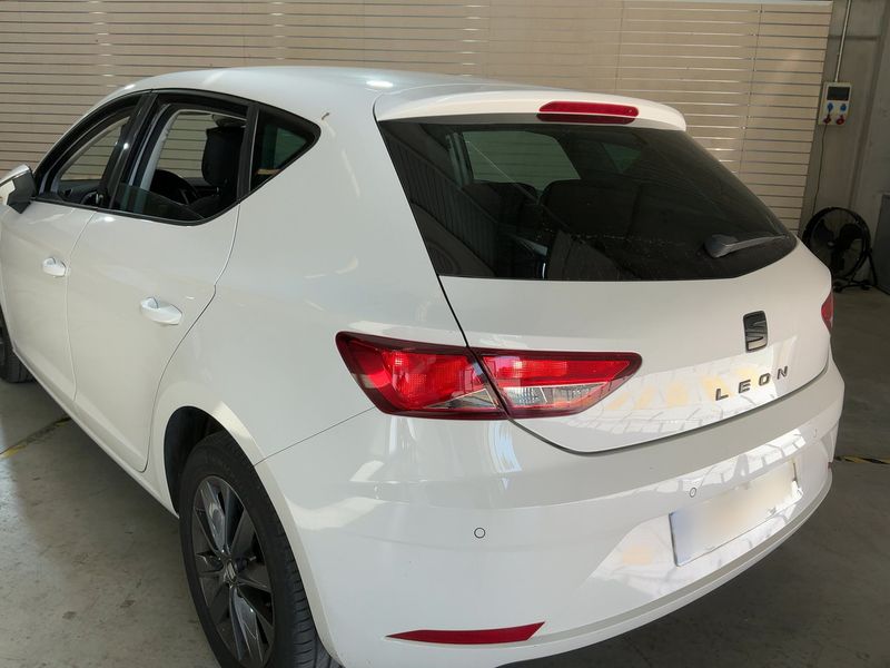 Seat Leon 1.6 TDI Style Visio Edition 2019 – снимка 6