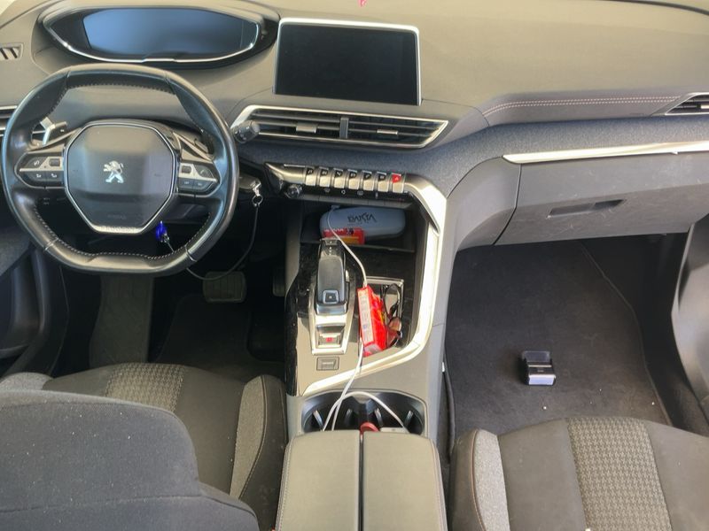 Peugeot 3008 1.5 Blue-HDi Business 2020 – снимка 17