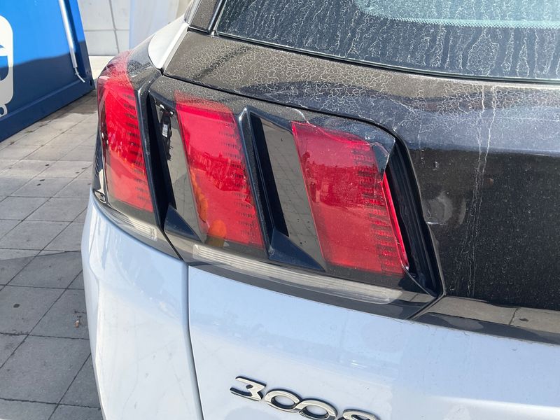 Peugeot 3008 1.5 Blue-HDi Business 2020 – снимка 29