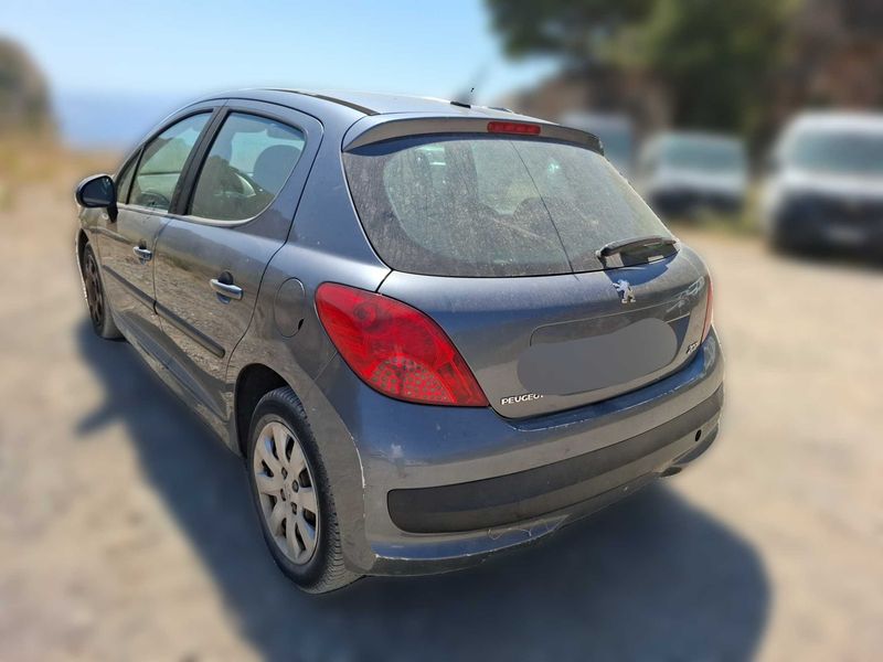 Peugeot 207 1.6 HDi Style 2008 – снимка 3