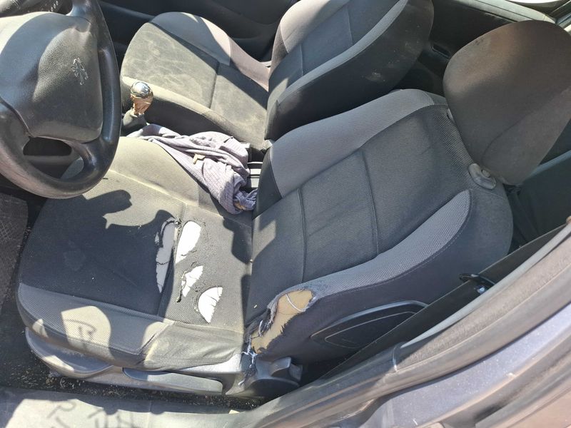 Peugeot 207 1.6 HDi Style 2008 – снимка 31