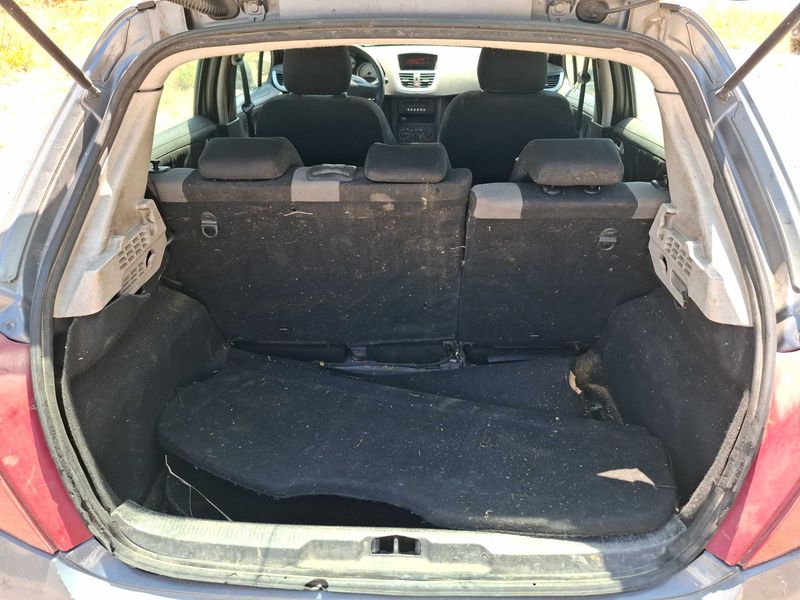 Peugeot 207 1.6 HDi Style 2008 – снимка 9