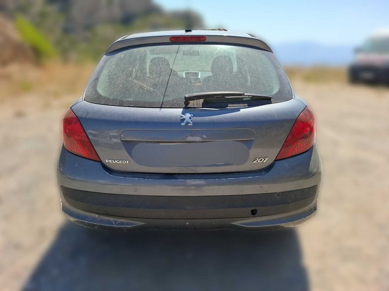 Peugeot 207 1.6 HDi Style 2008 – снимка 4