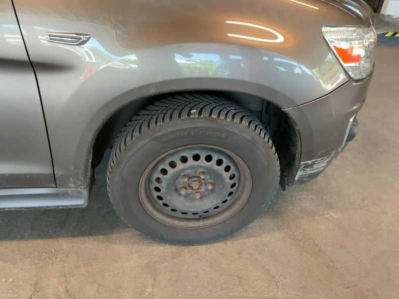 Mitsubishi ASX 1.6 Edition 2WD 2013 – снимка 11