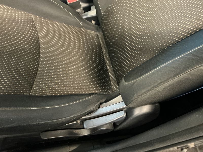 Mitsubishi ASX 1.6 Edition 2WD 2013 – снимка 26