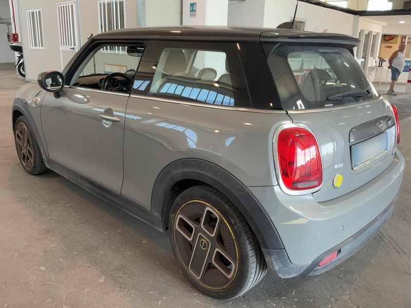 MINI Cooper SE Trim S 2020 – снимка 6