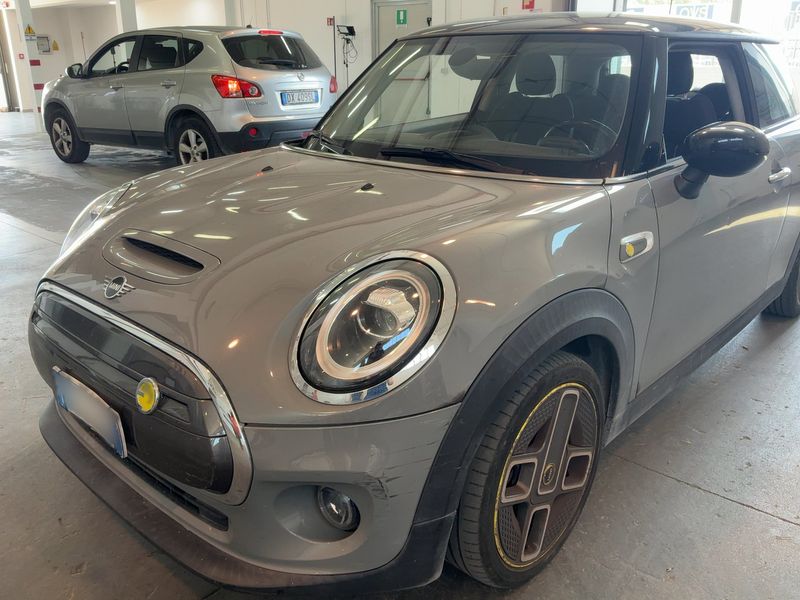 MINI Cooper SE Trim S 2020 – снимка 2