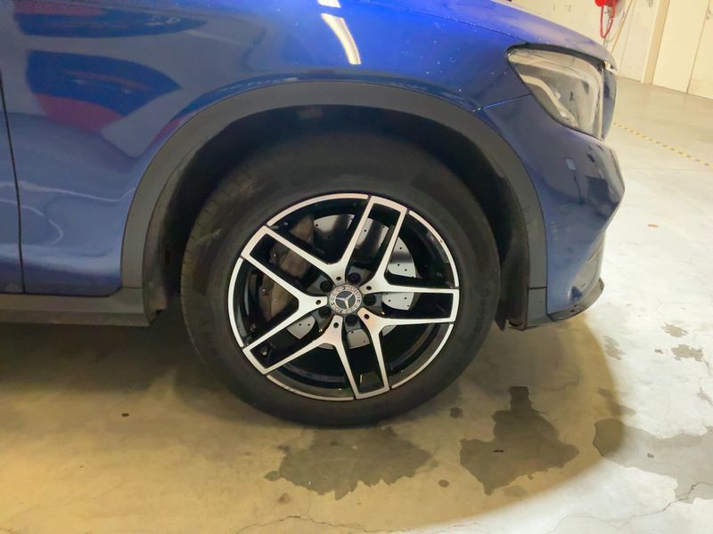 Mercedes-Benz GLC-Klasse GLC 300 4Matic AMG Line 2018 – снимка 11