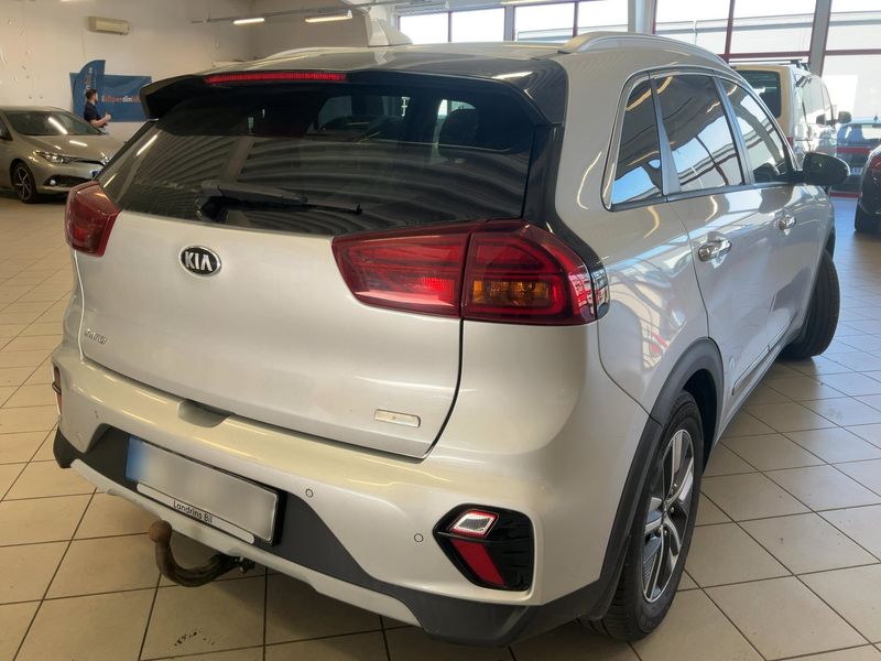 Kia Niro 1.6 GDI Plug-in Hybrid Motion 2019 – снимка 8