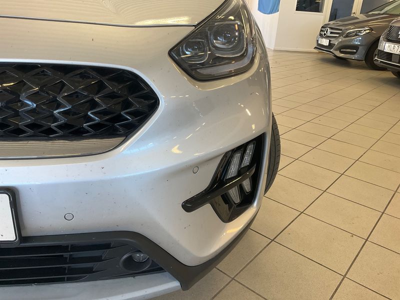Kia Niro 1.6 GDI Plug-in Hybrid Motion 2019 – снимка 33