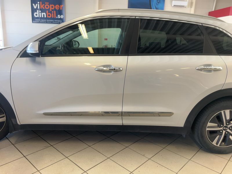 Kia Niro 1.6 GDI Plug-in Hybrid Motion 2019 – снимка 4