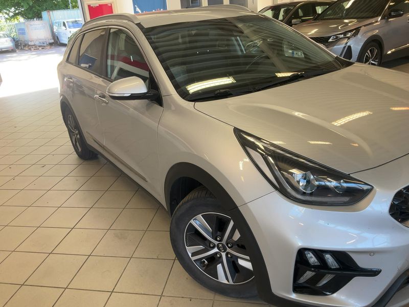 Kia Niro 1.6 GDI Plug-in Hybrid Motion 2019 – снимка 12