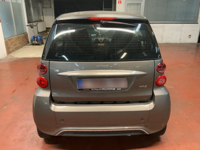 Smart fortwo 1.0 Micro Hybrid Drive pulse 2012 – снимка 7