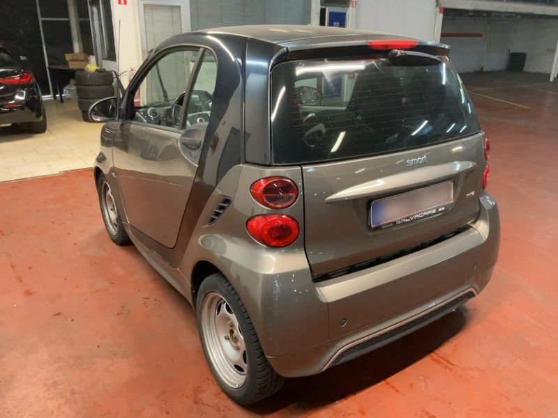 Smart fortwo 1.0 Micro Hybrid Drive pulse 2012 – снимка 6