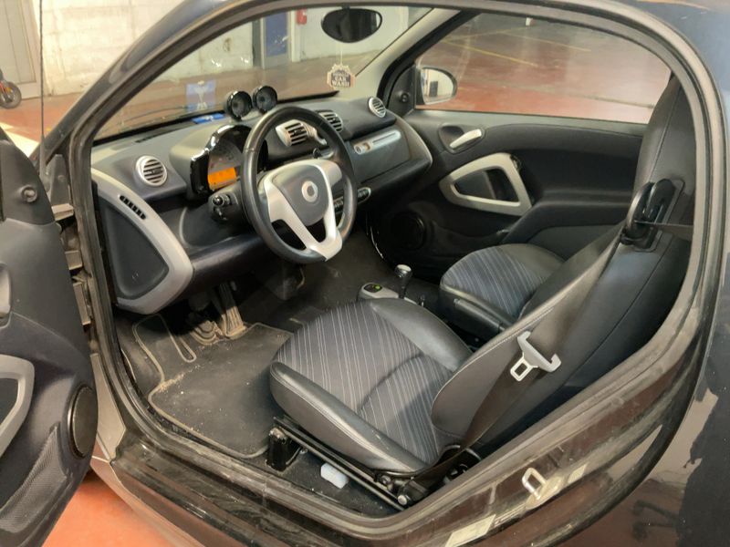 Smart fortwo 1.0 Micro Hybrid Drive pulse 2012 – снимка 16