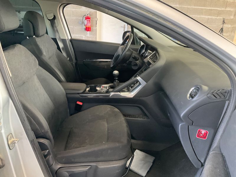 Peugeot 3008 1.6 HDi Active 2012 – снимка 3