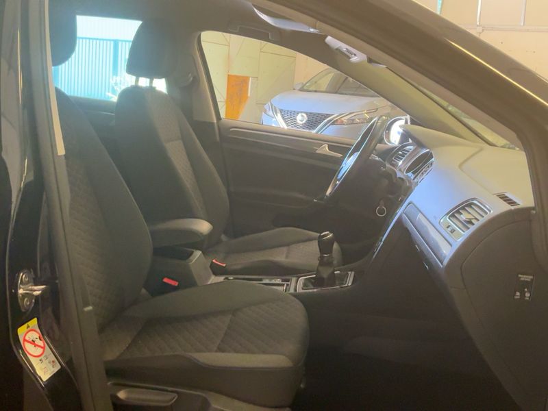 Volkswagen Golf VII 1.6 TDI Join 2019 – снимка 17
