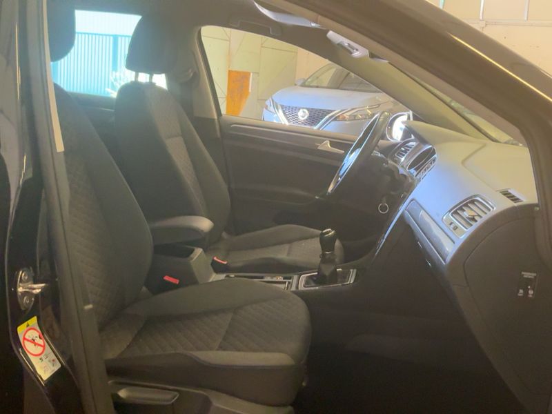 Volkswagen Golf VII 1.6 TDI Join 2019 – снимка 16