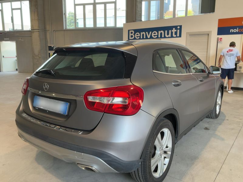 Mercedes-Benz GLA-Klasse GLA 200 d Sport 2016 – снимка 8