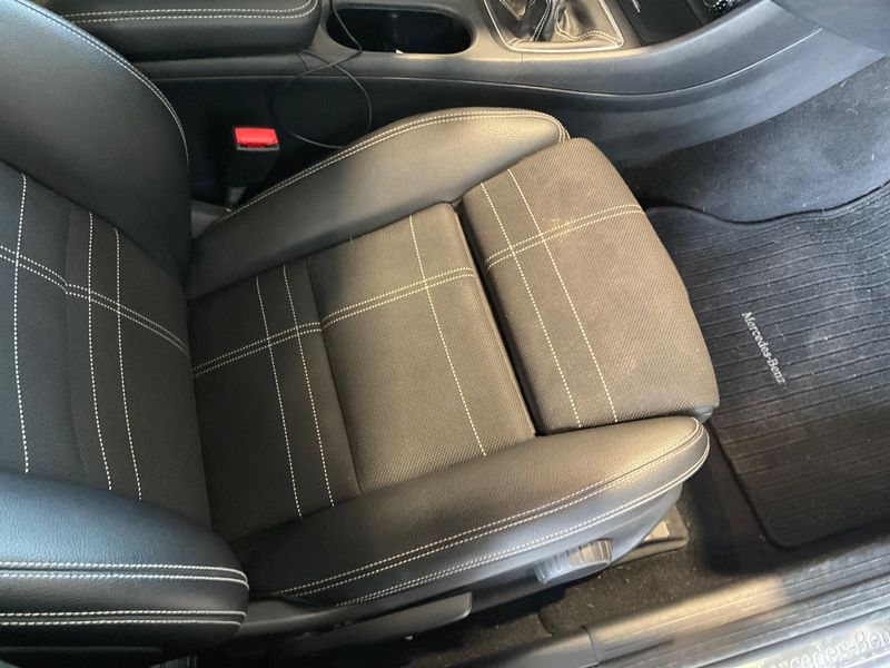 Mercedes-Benz GLA-Klasse GLA 200 d Sport 2016 – снимка 22