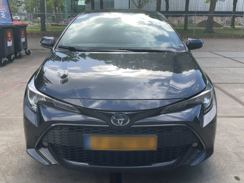 Toyota Corolla 1.8 Hybrid Active 2019 – снимка 14