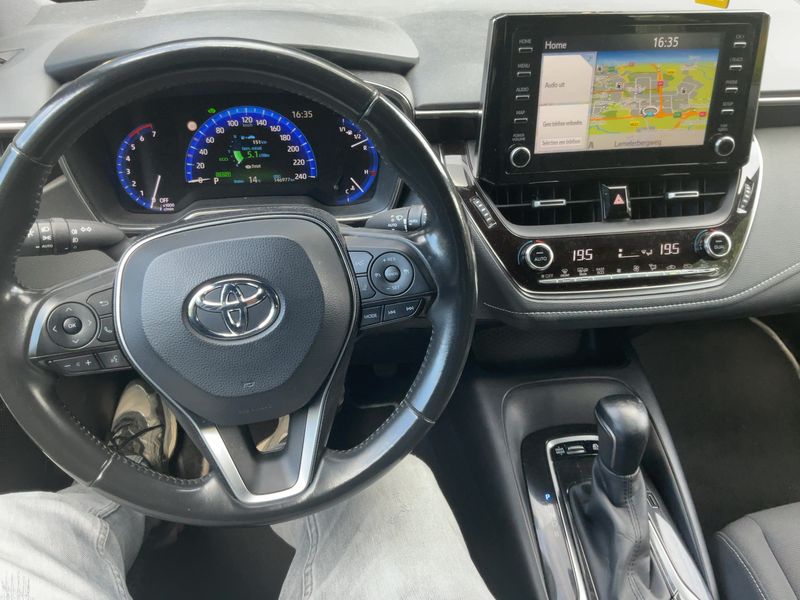 Toyota Corolla 1.8 Hybrid Active 2019 – снимка 17