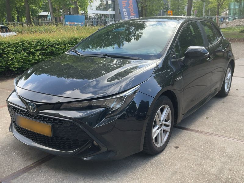 Toyota Corolla 1.8 Hybrid Active 2019 – снимка 1