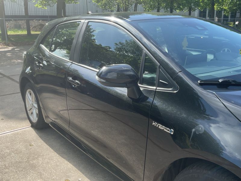 Toyota Corolla 1.8 Hybrid Active 2019 – снимка 10