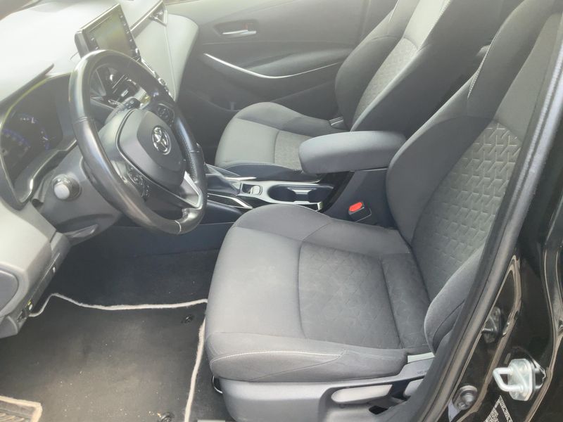 Toyota Corolla 1.8 Hybrid Active 2019 – снимка 16