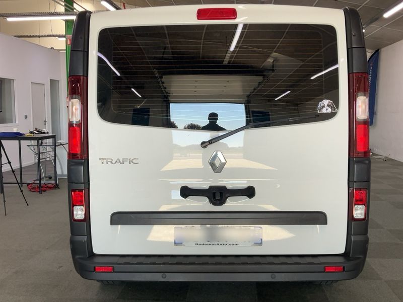 Renault Trafic 2.0 BLUE dCi L1H1 2T8 Grand Confort 2023 – снимка 7